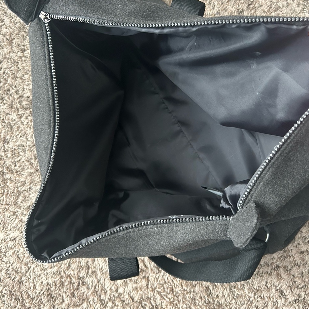 Limited Edition Coach Black Weekender Bag - Picture 5 of 7